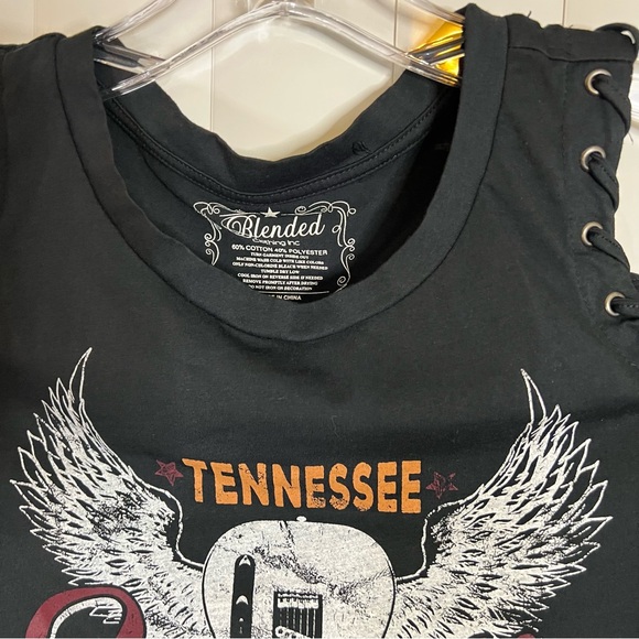Blended Nashville Music City Graphic Tee - Picture 5 of 6
